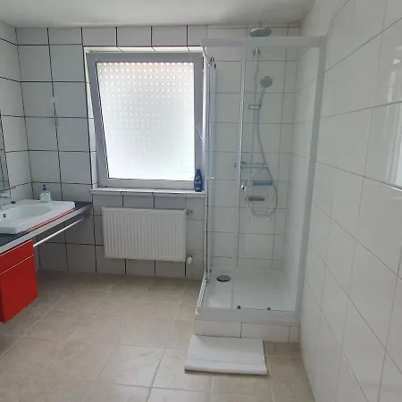 Schoenes, Vollmoebliertes Zimmer Direkt An Der Uniklinik Mainz Exterior photo