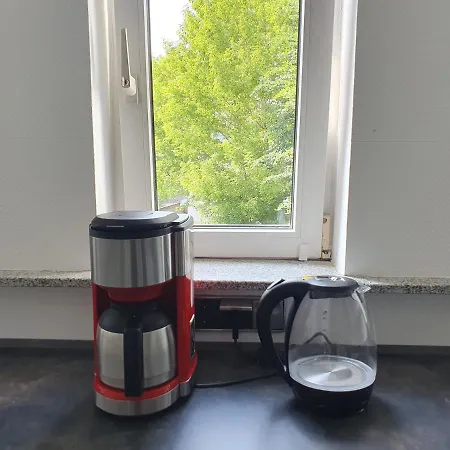 Schoenes, Vollmoebliertes Zimmer Direkt An Der Uniklinik Mainz Exterior photo