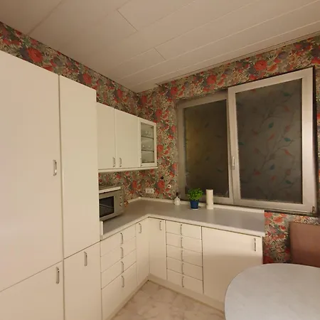 Schoenes, Vollmoebliertes Zimmer Direkt An Der Uniklinik Mainz Exterior photo